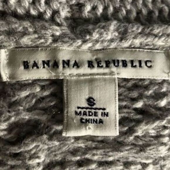 Banana Republic Cardigan - Picture 3 of 4